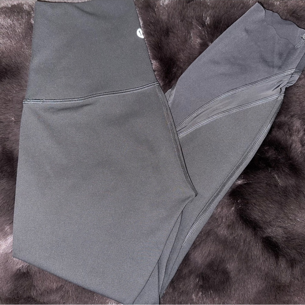 Lululemon women’s leggings